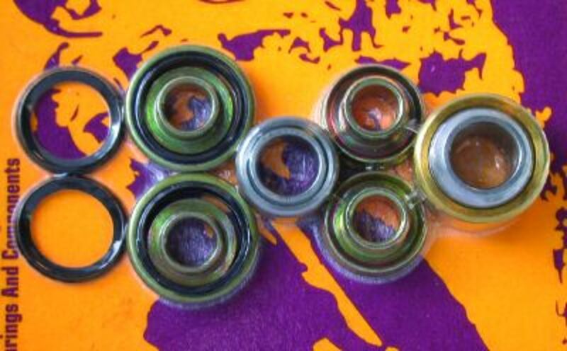 KIT ROULEMENTS D'AMORTISSEUR POUR KTM SX,MXC,EXC125/200/250/300/380 1998
